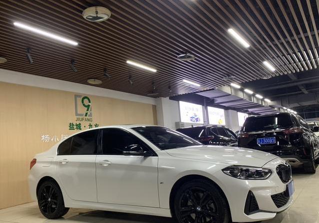 10.98万买宝马1系，3.3万公里准新车，车况藏着啥秘密？