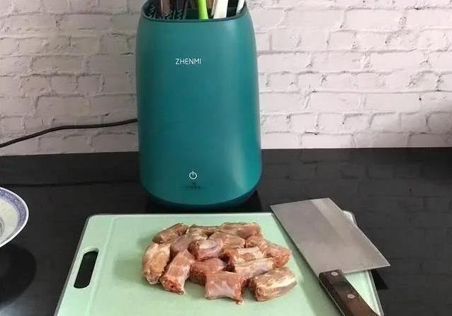 鸭脖外面买太贵，10元自制麻辣味，香到全家抢着吃