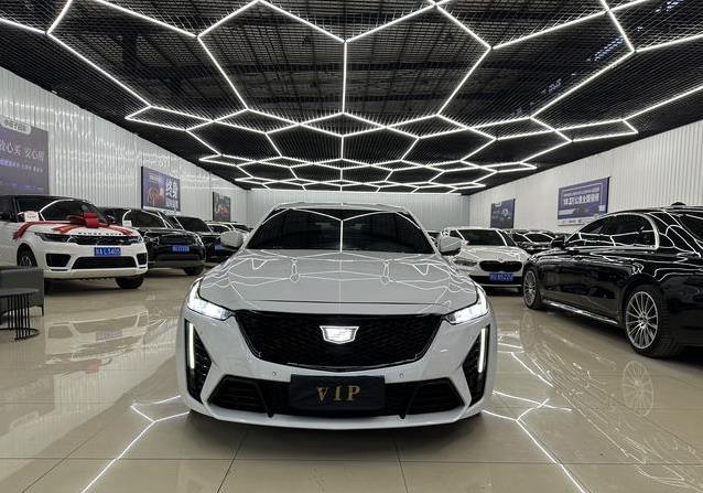 14万捡漏豪车，CT5颜值爆表，性能却这么猛？