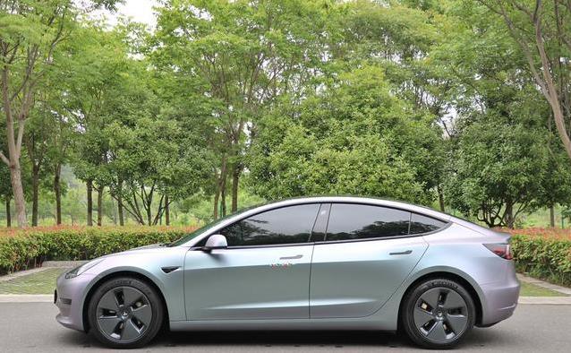 12.8万入手特斯拉Model 3，车况如新，省钱神器值不值？