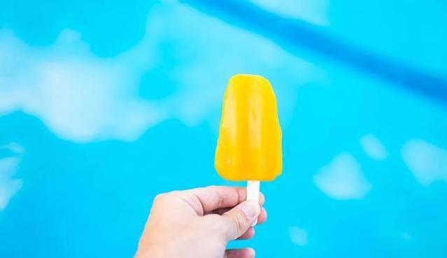 夏天贪凉爽透心，5个习惯伤身体，你中了几个？