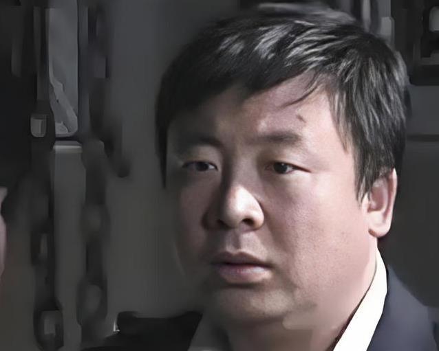演技炸裂获提名，他却背负罪行潜逃13年，真相大白谁不惊？