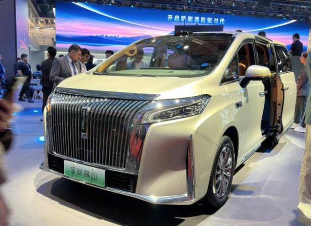 长城放大招！高山7预售27万起，家用7座MPV卷王来了？