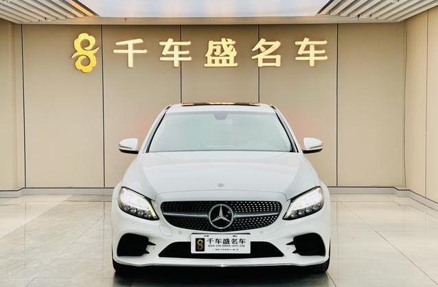 14.8万入手奔驰C级，里程仅3.9万，真能捡到大便宜？