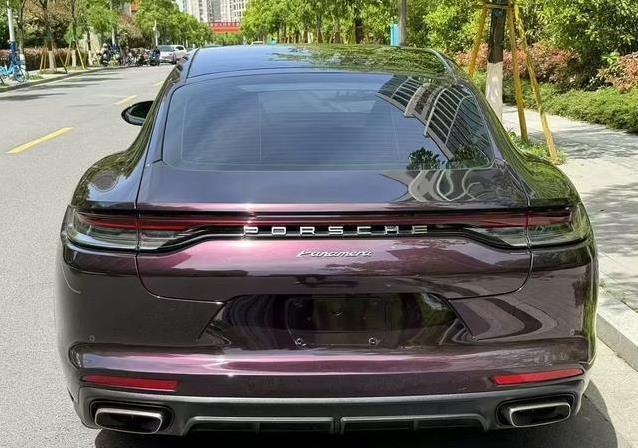 72.8万入手准新Panamera，省33万，豪车梦真这么香？