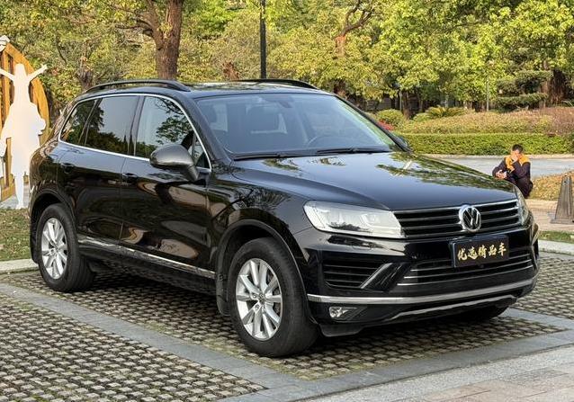 15万买途锐3.0T豪车，车况有瑕疵，值不值？