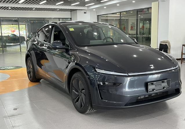 深圳捡漏Model Y，22.9万买准新车，省钱开未来！