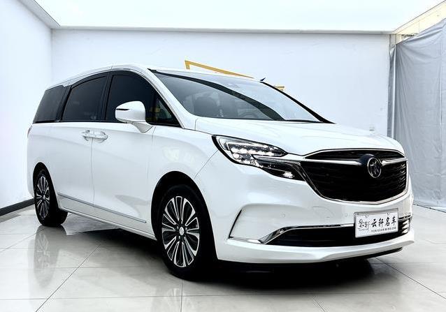 20万买21年别克GL8，省一半钱开豪车，值不值？