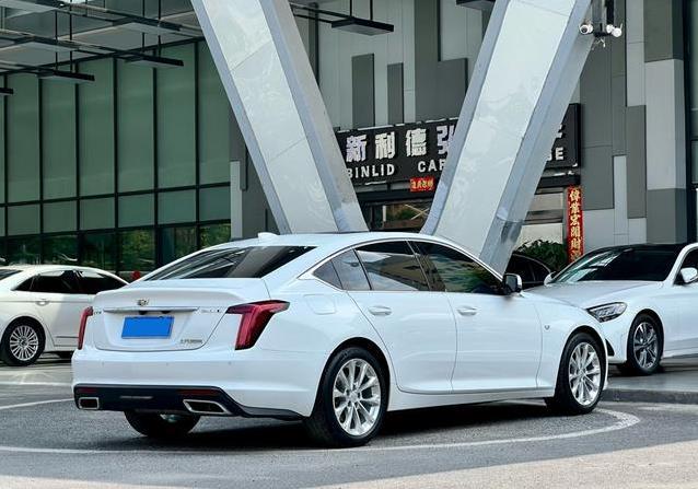 32万豪车跌到14万，5年仅跑5.8万公里，值不值得入手？