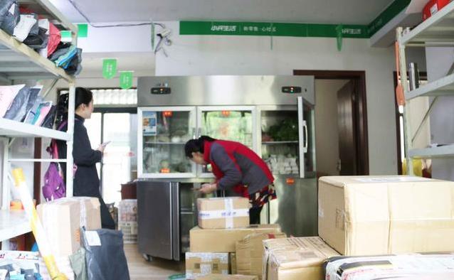 快递站老板累到崩溃，月入几万成空谈，为何无人接盘？