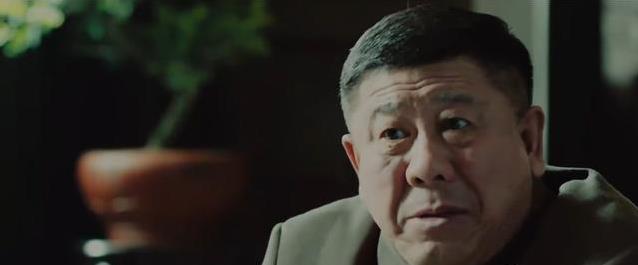 程煜早市逛得欢68岁仍精神，物流大佬付长明拍视频，交情藏多深？
