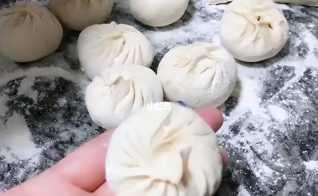 早餐不吃包子油条，胆固醇降20多？医生揭秘真相