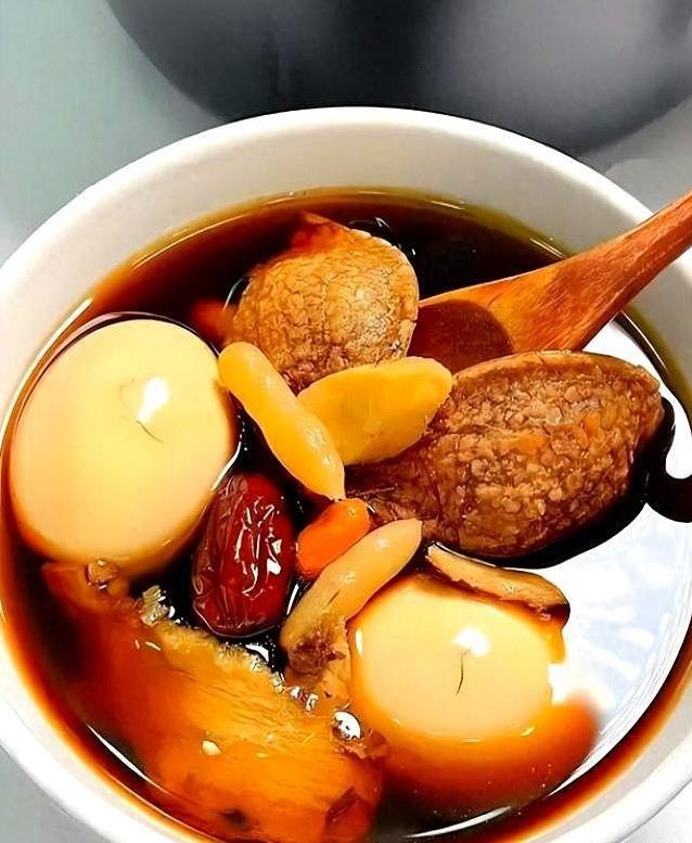 三伏天身体被掏空？别怪热，吃错饭碗是关键！4道菜补气又清爽