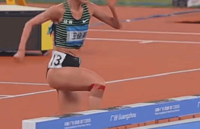 重温全运会泪目瞬间 赛场内外的温情与励志