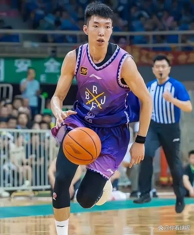 王者归来即封神！狂砍31+5+5 专接廖三宁“丢锅球”的救世主？一人扛着球队走