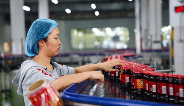 从600人缩减至48人?老干妈用AI挑辣椒,辣到打工人