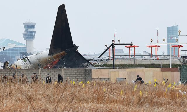 韩国务安机场将关闭至明年1月7日 空难后续处理中