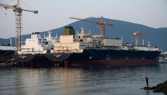 韩国3月新船订单量为80万修正总吨，以33%的市占率位居全球第二