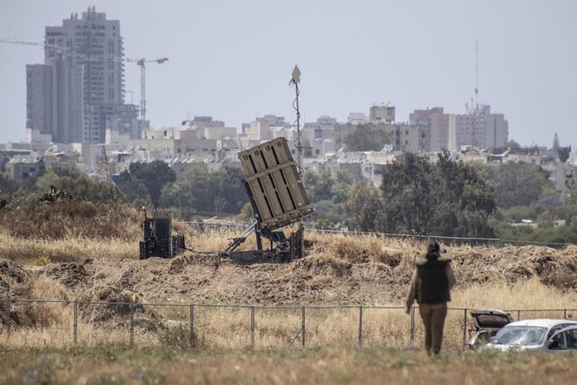 以色列军队袭击加沙地带 造成了2名巴勒斯坦人死亡，另有2人受伤