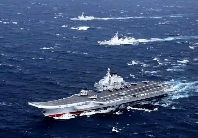 特朗普也有“怕”的时候？下令撤走航母后，1句话让日韩慌了神