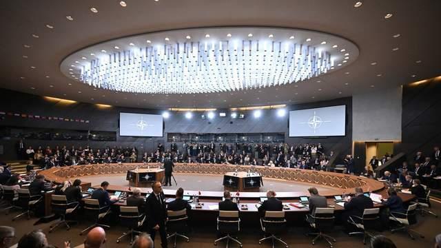 英媒：北约拟修改交战规则，为击落俄飞机“松绑”