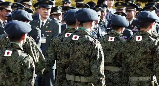 “定时炸弹”要爆了？解放军拉开火力网，3线布局定东海