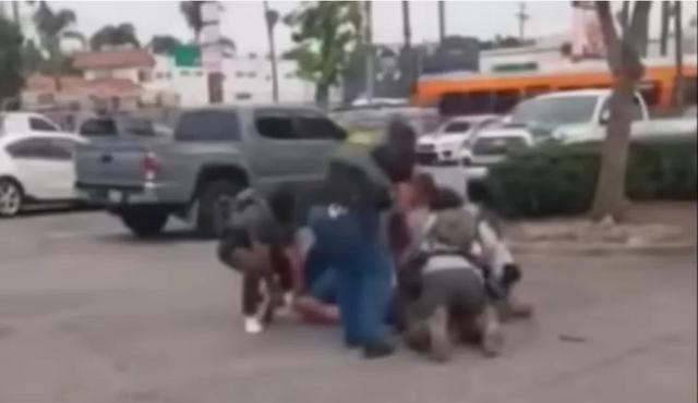 美国移民局特工当街爆头美公民引爆怒火，这个机构为何无法无天？