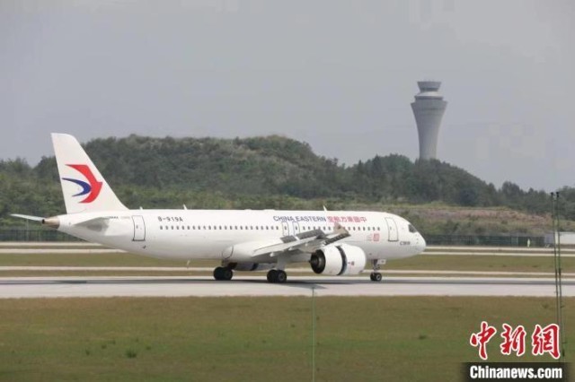 C919 онгоц Чэнду руу анхны нислэг хийв - mongol.china.com
