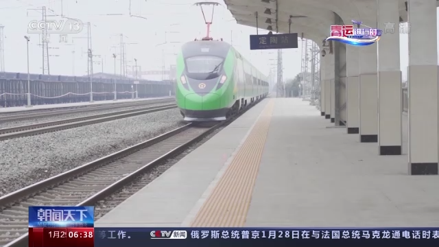 守护春运“绿巨人” 他们是寂静站台上的孤夜打温人