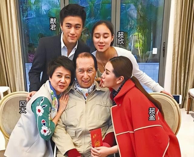 赌王何鸿燊二房太太蓝琼缨去世长女成何氏掌门人2