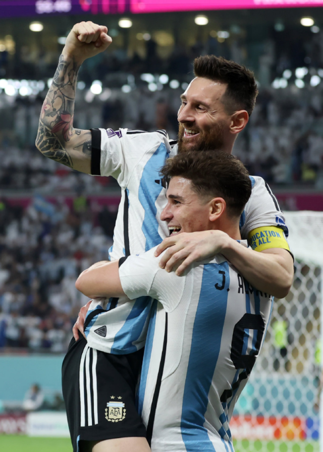 阿根廷2-1晋级8强 梅西进球数超越马拉多纳