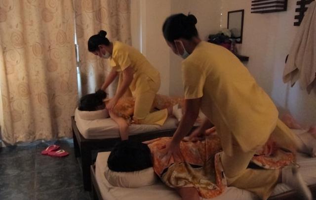 男子洗浴嫌按摩师年纪大起争执：比俺妈妈年纪都大