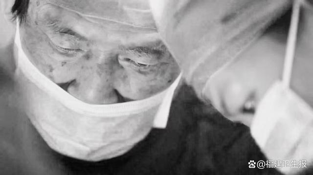 痛心!著名乳腺外科专家黄汉源逝世 90岁高龄仍坚守在手术台旁 生平经历公布