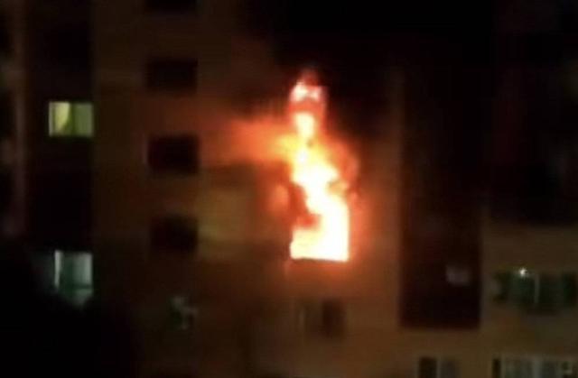 居民楼疑因儿童平衡车充电起火 致使一家7口4死3伤