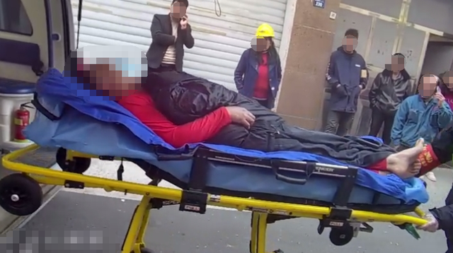 异地夫妻吵架丈夫被气晕 网友：​千里之外取其“首级”啊