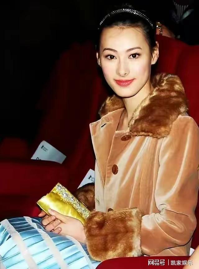 王杰梁洛施真的在一起了？李泽楷已是过客，王杰是真爱吗？