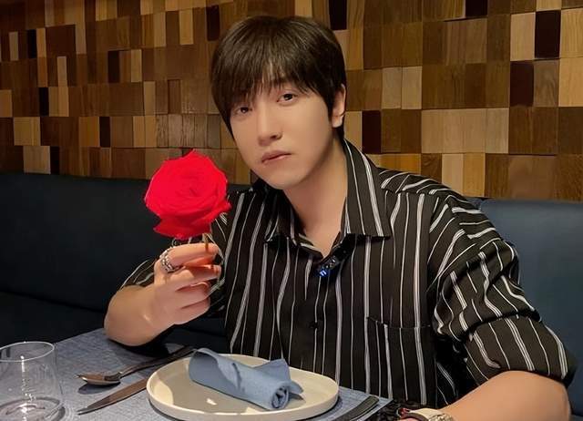  网红白冰否认豪宅被查封 无奈之下他才做出回应