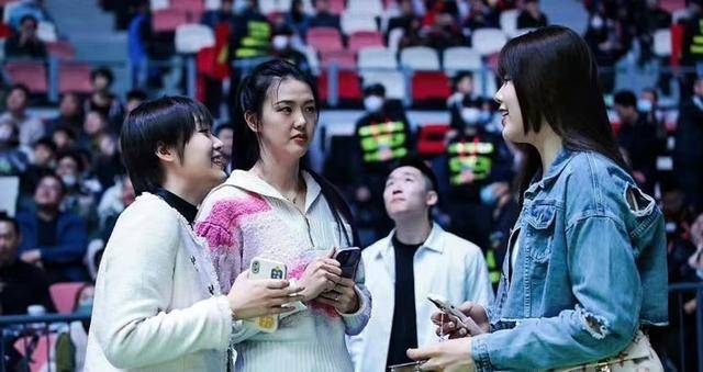 李月汝将启程澳大利亚 结束后她将前往芝加哥天空队报到！