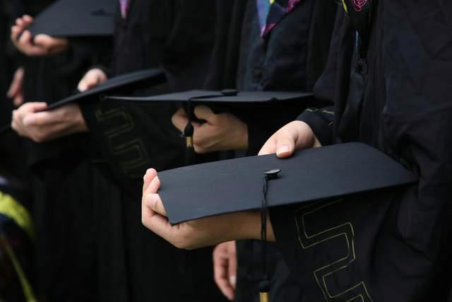 专升本要“凉”了吗 “专升本停招”再次引发热议