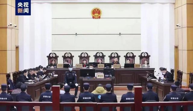 一文起底豫章书院案始末：对学生囚禁、虐待、殴打…