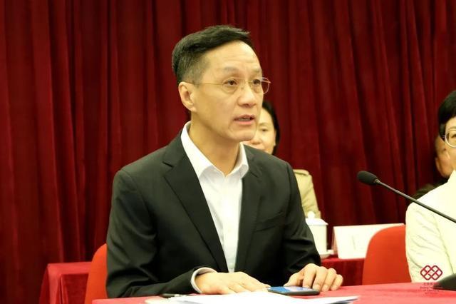 演员冯远征又有新职务 当选北京剧协新理事会主席