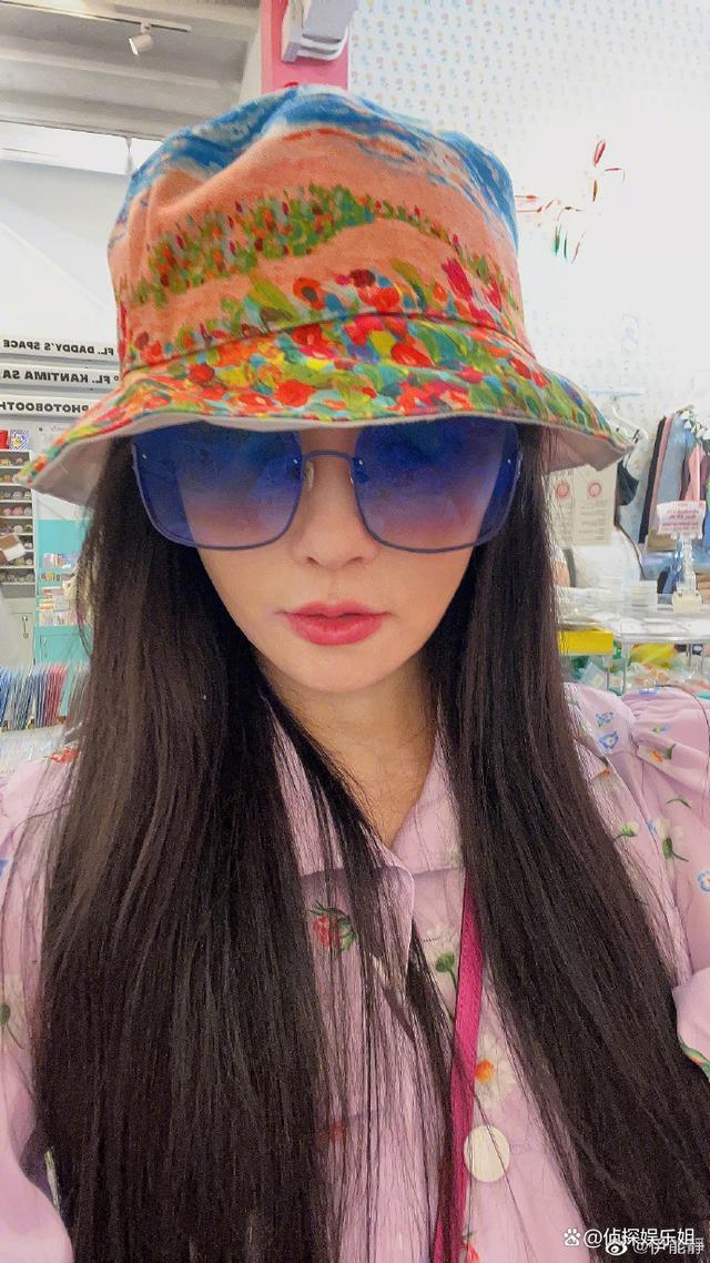 秦昊伊能静秀恩爱方式很独特 婆媳关系融洽也是一种幸福