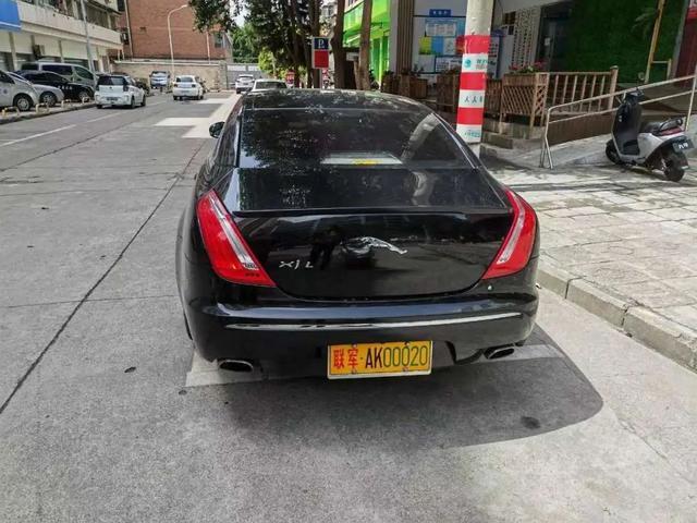 开假军车被查 男子掏出联合国证,并表示这是联合国维和部队的车