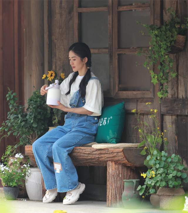 谢娜李维嘉吴昕录新综艺，《快本》停播原因遭曝光！
