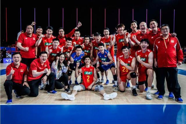 中国男排赢得久违胜利 世界排名重回23位