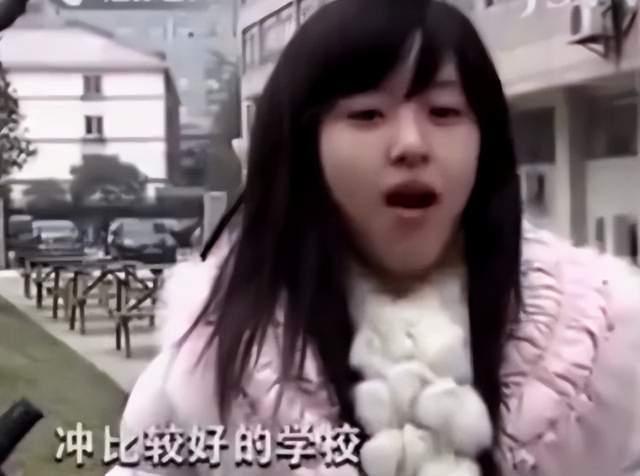 章泽天回应拒绝张艺谋出演“谋女郎” 高情商回答获赞