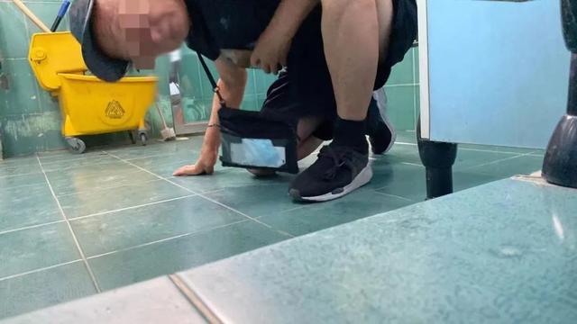 记者调查偷拍女性产业链：偷拍者被称为