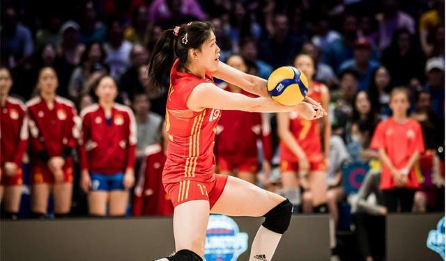 女排运动员朱婷何时回归又引热议 王云蕗怒怼粉丝:有本事你让她回来