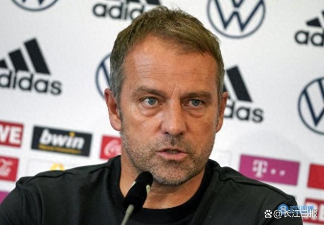 德国男足主帅遭解雇，热身赛1比4惨败给日本