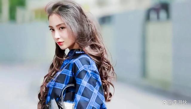 疯马秀称杨颖没有去看秀 事情又有了新的转机?